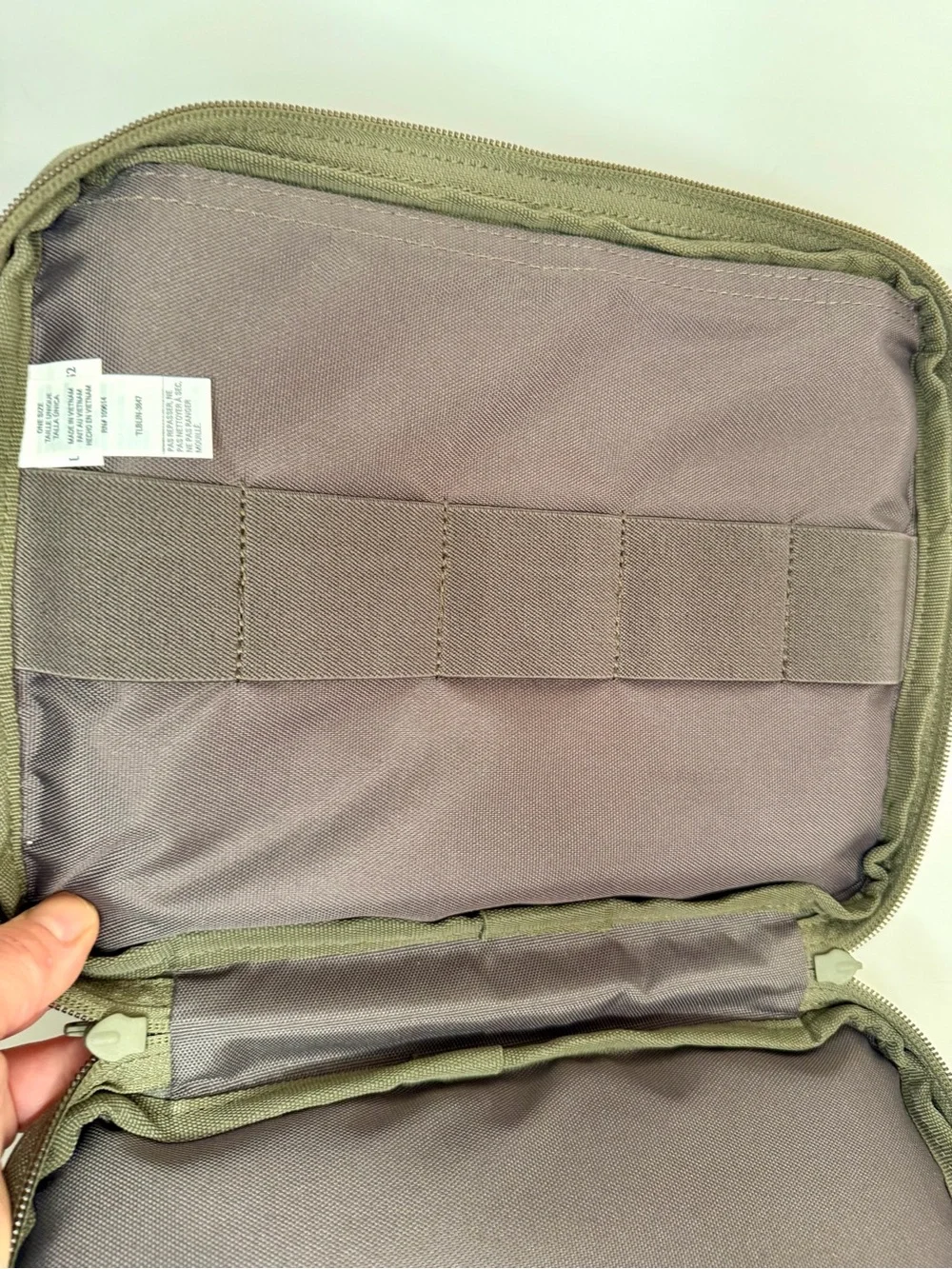 5.11 Single Pistol Case, Ranger Green 9”H x 12”L x 3” Deep Range Bag Full Zip